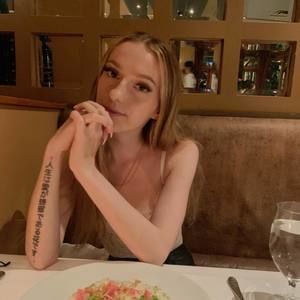 Meet your Posher, Kacy